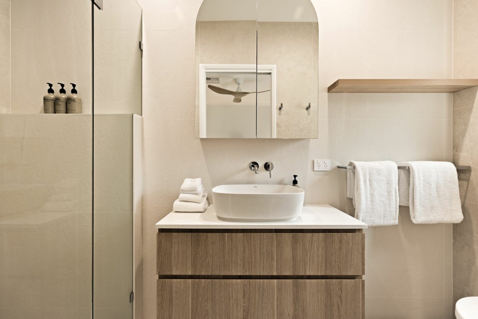 2 bedroom deluxe | Bella Casa Noosa